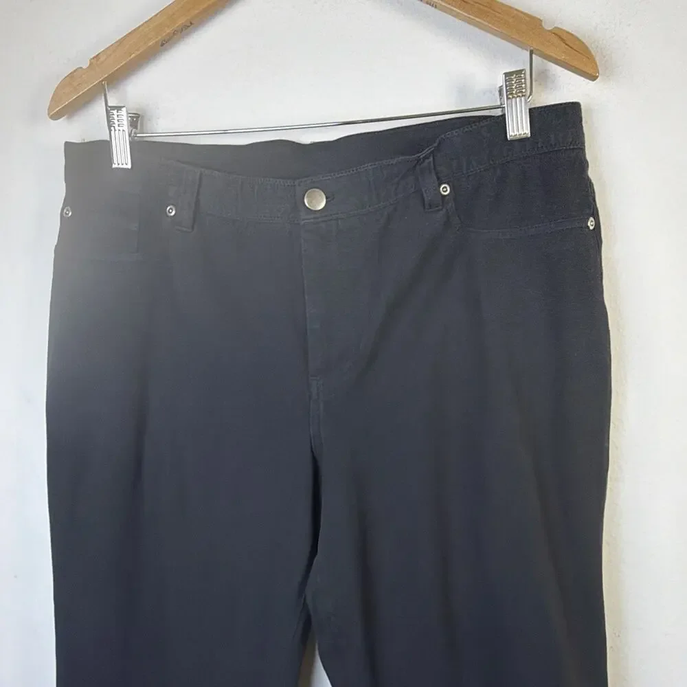 Chico's Black high Rise straight Pants Women’s 2.5 14 Short 35 x 29 - Picture 3 of 10